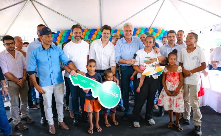 Unidades habitacionais são entregues com infraestrutura de água e energia elétrica (Foto: Romullo Carvalho)