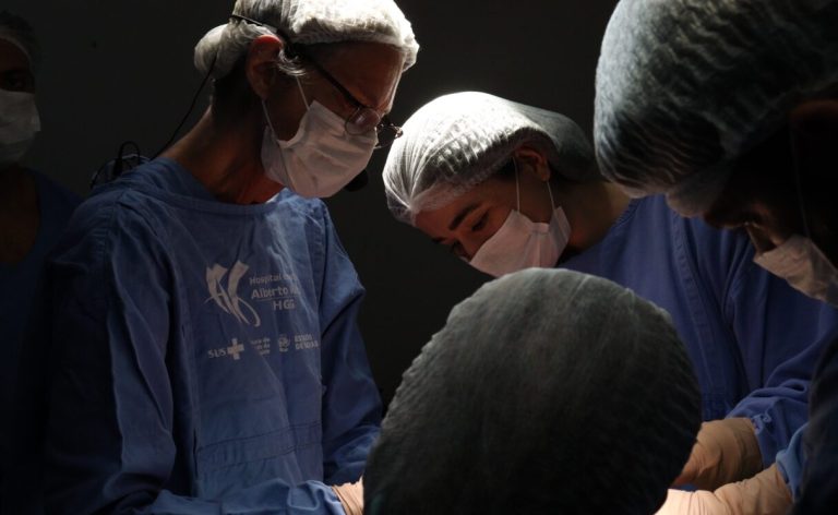 Cirurgia-no-HGG_-Alex-Maia-1215x810-1