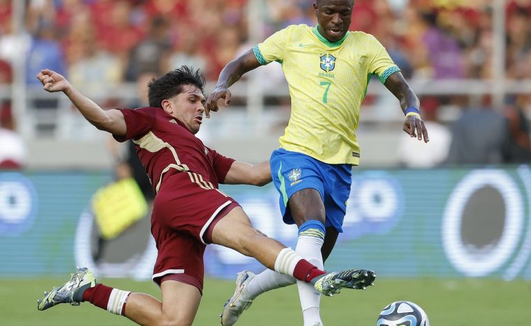 Eliminatórias: Brasil joga mal e não passa de empate com a Venezuela