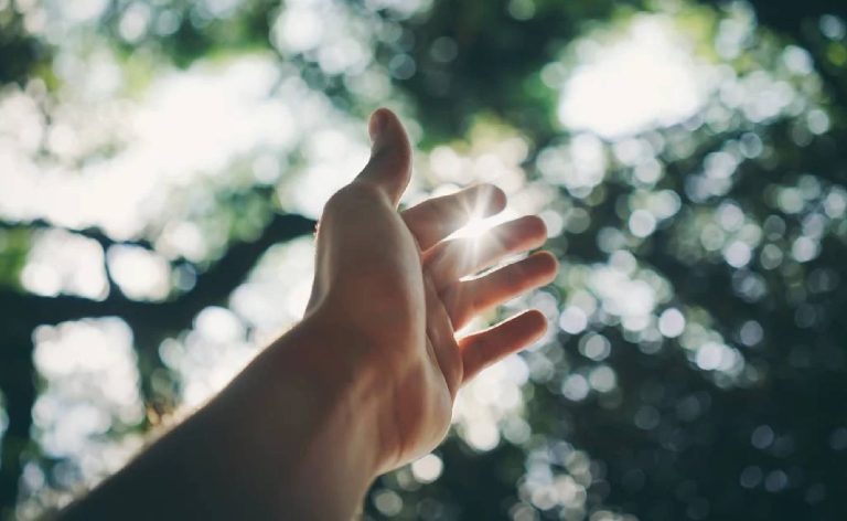 Essa fase de sofrer está terminando para estes 4 signos (depois será felicidade, amor e sucesso)