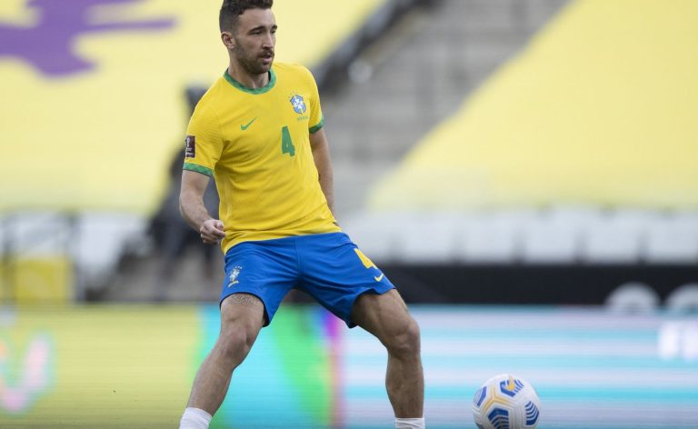 Léo Ortiz e Gabriel Martinelli são convocados para a seleção