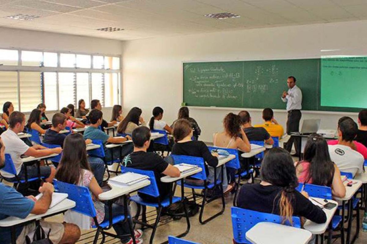 MEC abre curso de neurociência gratuito e a distância com certificado no final
