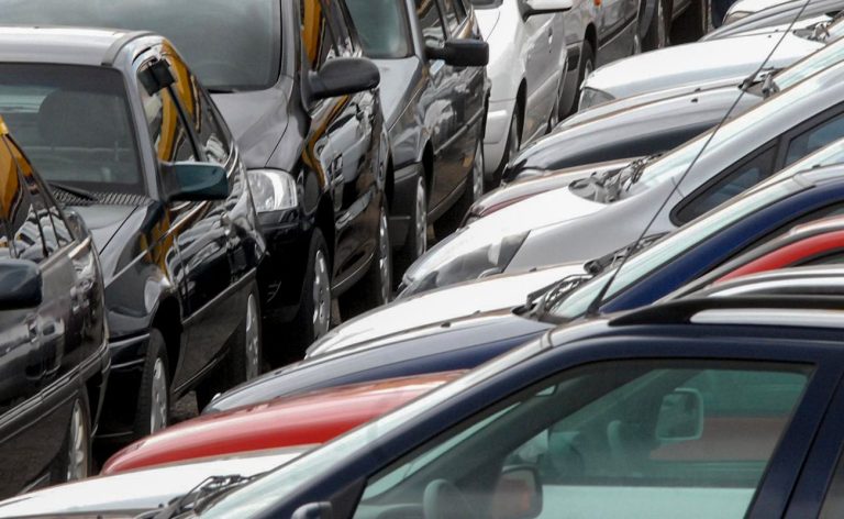 Venda de veículos aumenta 21,6% em outubro, diz Anfavea