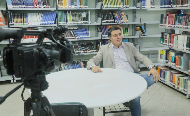 Imagem: Divulgação - Em entrevista, Ilton Cruvinel, estrategista de marketing eleitoral, dá dicas sobre as eleições estaduais de 2026, com foco em pesquisa, digital, narrativa e comunicação eficaz