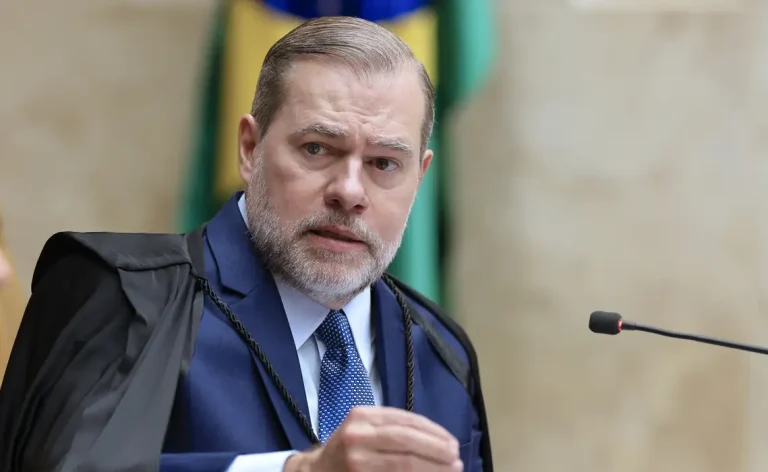 Imagem: Agência Brasil - O STF trocou a relatoria do caso Master, envolvendo Daniel Vorcaro, e determinou apuração da imparcialidade de Dias Toffoli após transações financeiras com o Banco Master
